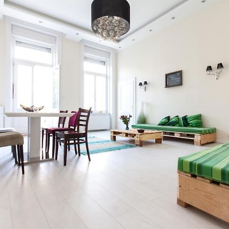 Jozsef63 Apartment Budapest Exterior foto